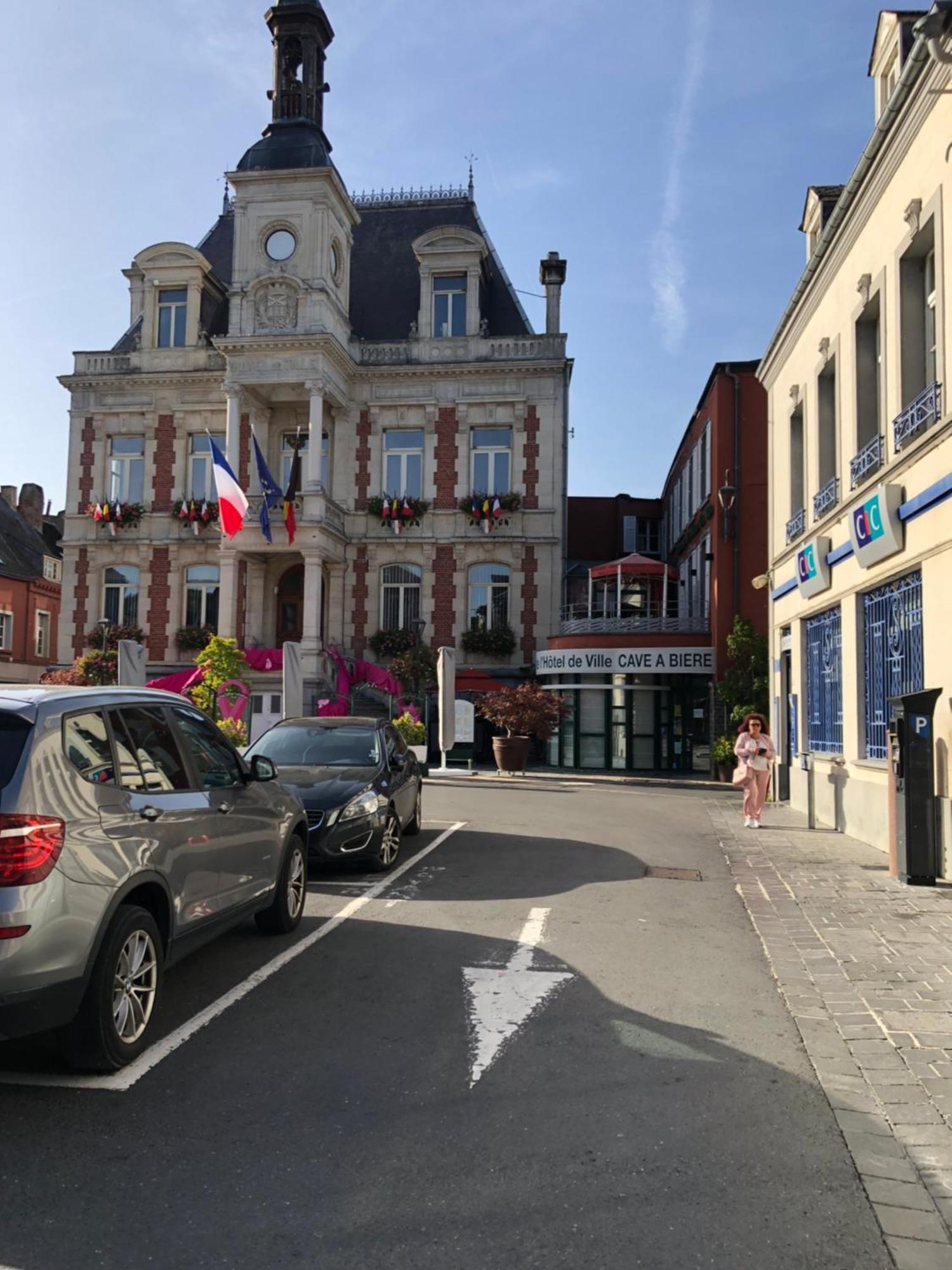 Le Repos De La Meuse Apartment จิเวต์ ภายนอก รูปภาพ